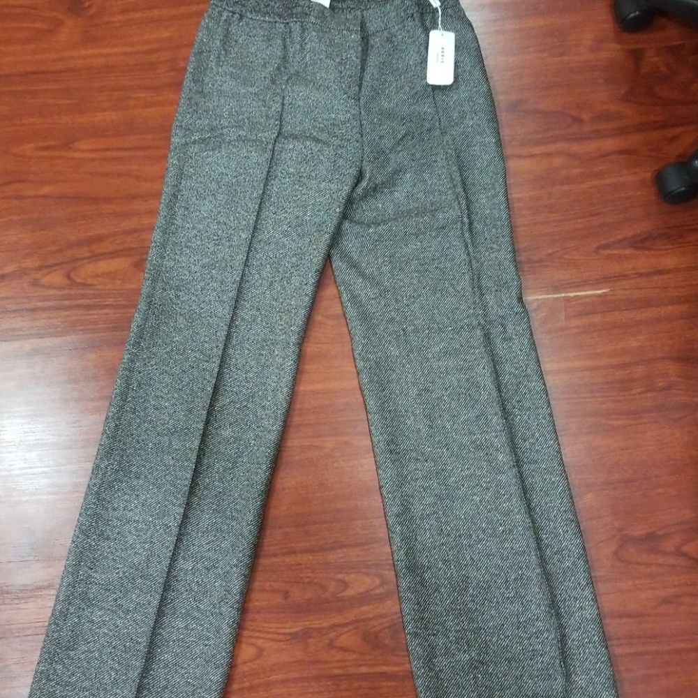 Akris punto brand new women's pants